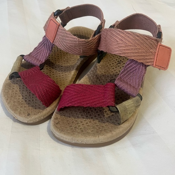 🌼 5/$25  Zara girls strappy sandals size 8 summer colourful outdoor play - Picture 2 of 5